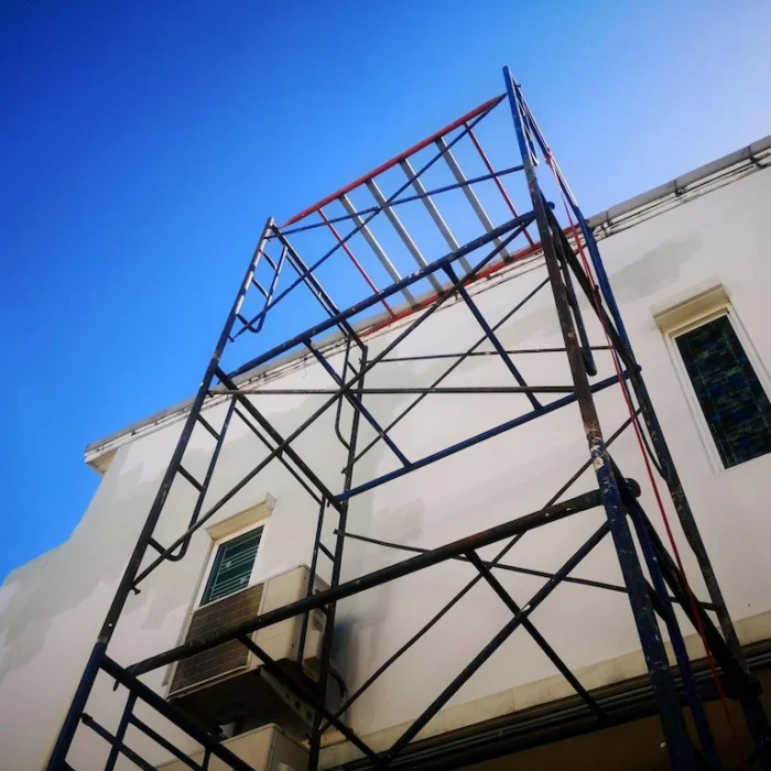Tall scaffolding tower for exterior building maintenance and repairs in Downey CA by Downey Scaffolding Rental