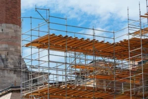 Scaffolding platforms in Downey CA for construction site safety