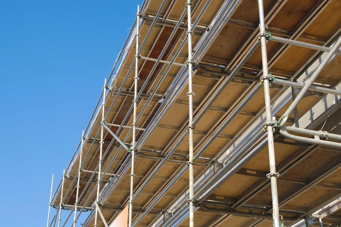 Exterior scaffolding rental setup in Downey CA for construction access